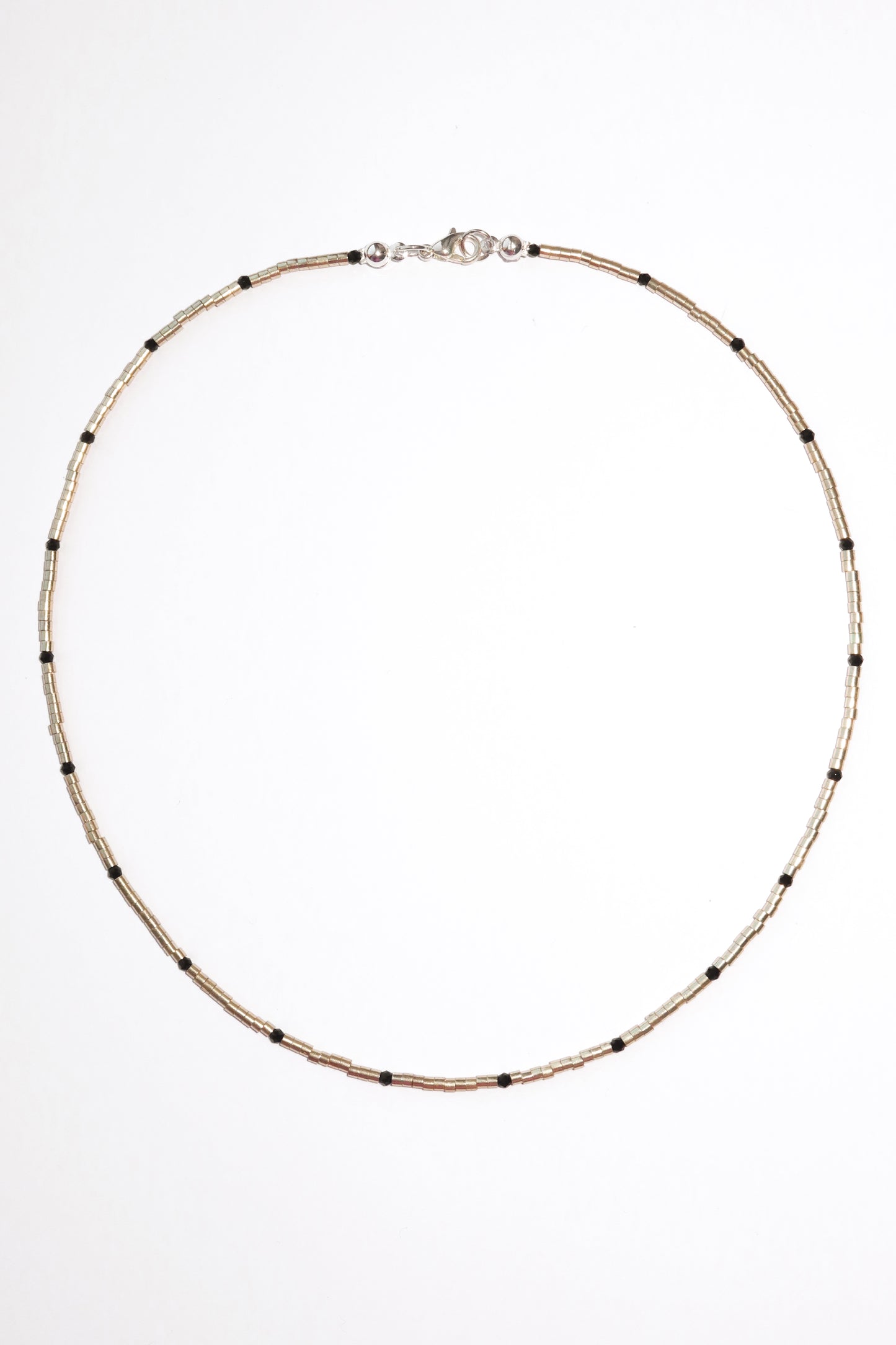 Collar Sol Negro